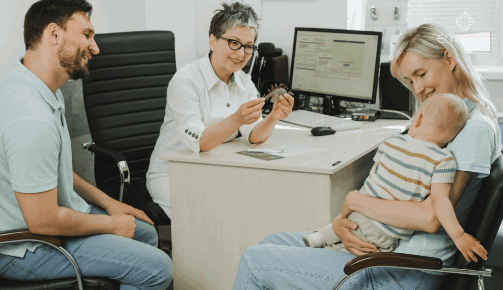 enticare-family-with-audiologist
